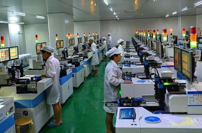 三峽庫區(qū)高科技企業(yè) 光電器件產(chǎn)業(yè)助力移民家門口就業(yè)