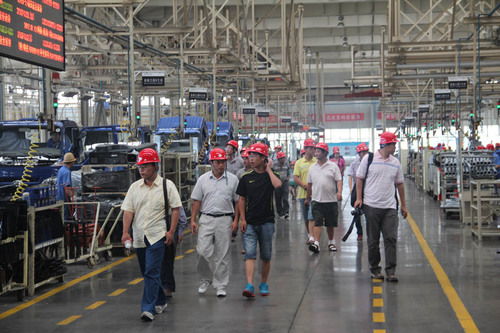 福田諸城汽車廠開啟第二批瑞沃體驗(yàn)之旅，深化技術(shù)交流共謀發(fā)展